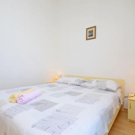 Apartments And Rooms Barbara Lastovo ภายนอก รูปภาพ