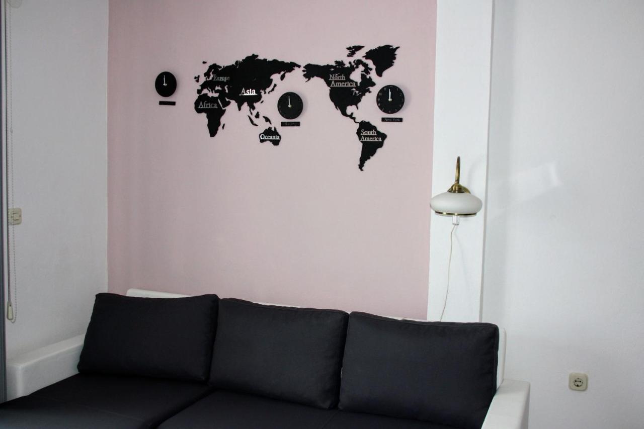 Apartments And Rooms Barbara Lastovo ภายนอก รูปภาพ