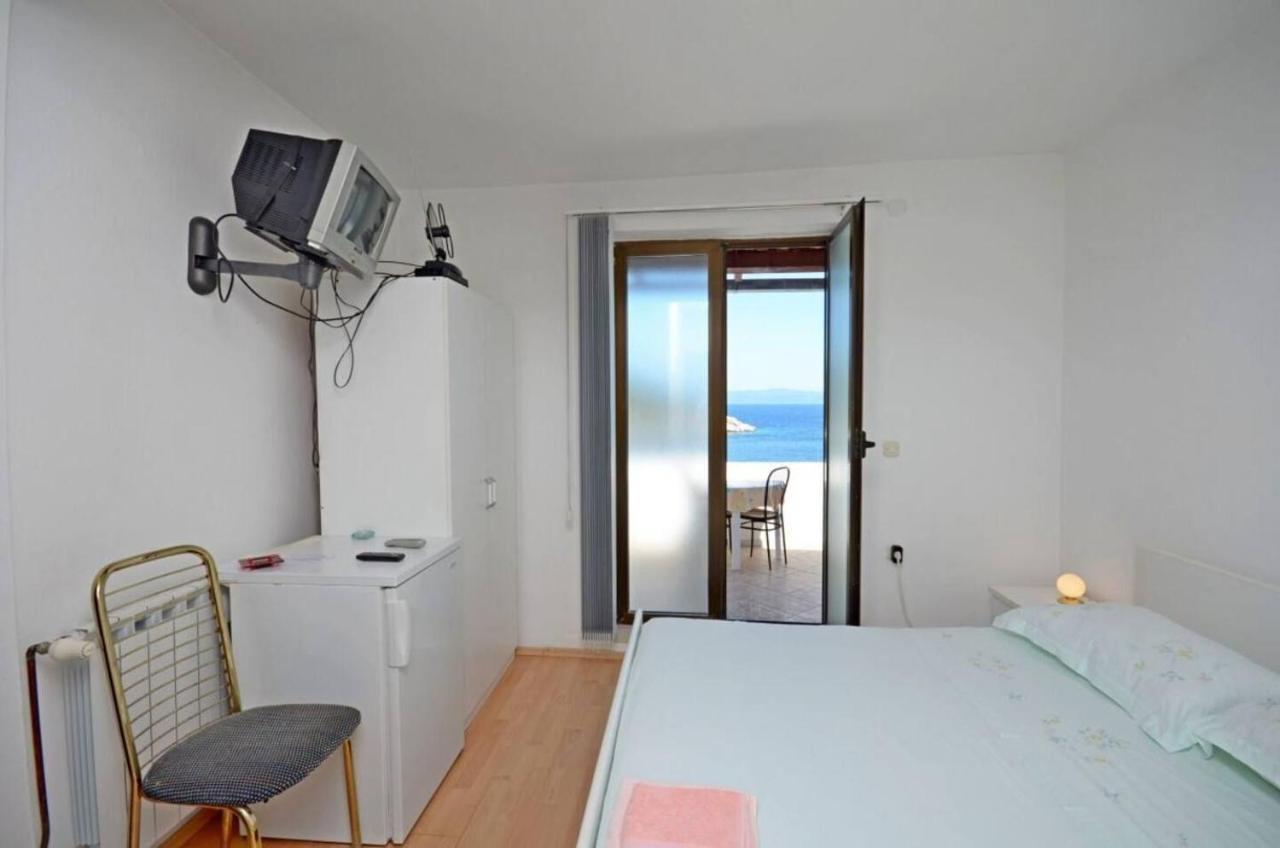Apartments And Rooms Barbara Lastovo ภายนอก รูปภาพ